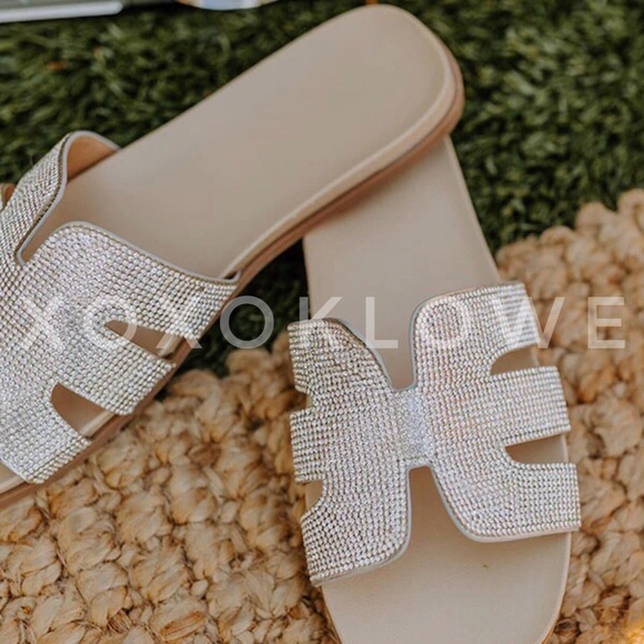 Barbie Rhinestone Sparkle Geo Footbed Sandal Slides - Picture 3 of 8